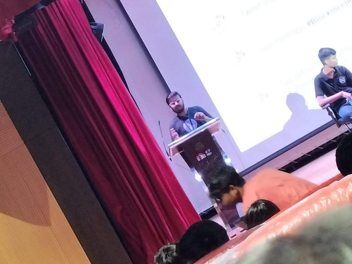 dev_parihar____'s tweet photo. Finally I got the opportunity to meet with one of the best community leader @TheSuranaverse,
@FoundershipHQ ,@devs_dungeon , @_houseofhackers , @Web3Jh #BlockmeetRanchi https://t.co/ddurbk8hdB