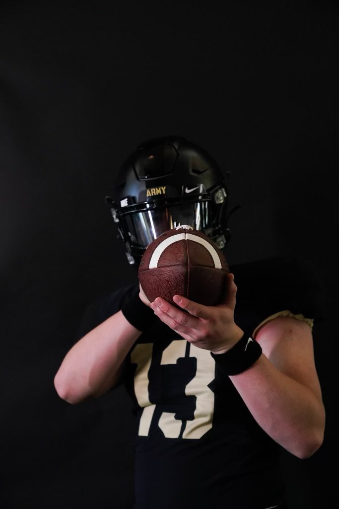 Had a great visit at Army West Point! <a href="/ArmyWP_Football/">Army Football</a> Thank you <a href="/CoachJeffMonken/">Jeff Monken</a> <a href="/thatchercoach/">Drew Thatcher</a> <a href="/Coach_Worley/">Cody Worley</a> <a href="/CoachSeanCronin/">Sean Cronin</a> <a href="/Jnoel423/">Jimmy Noel</a> #GoArmy