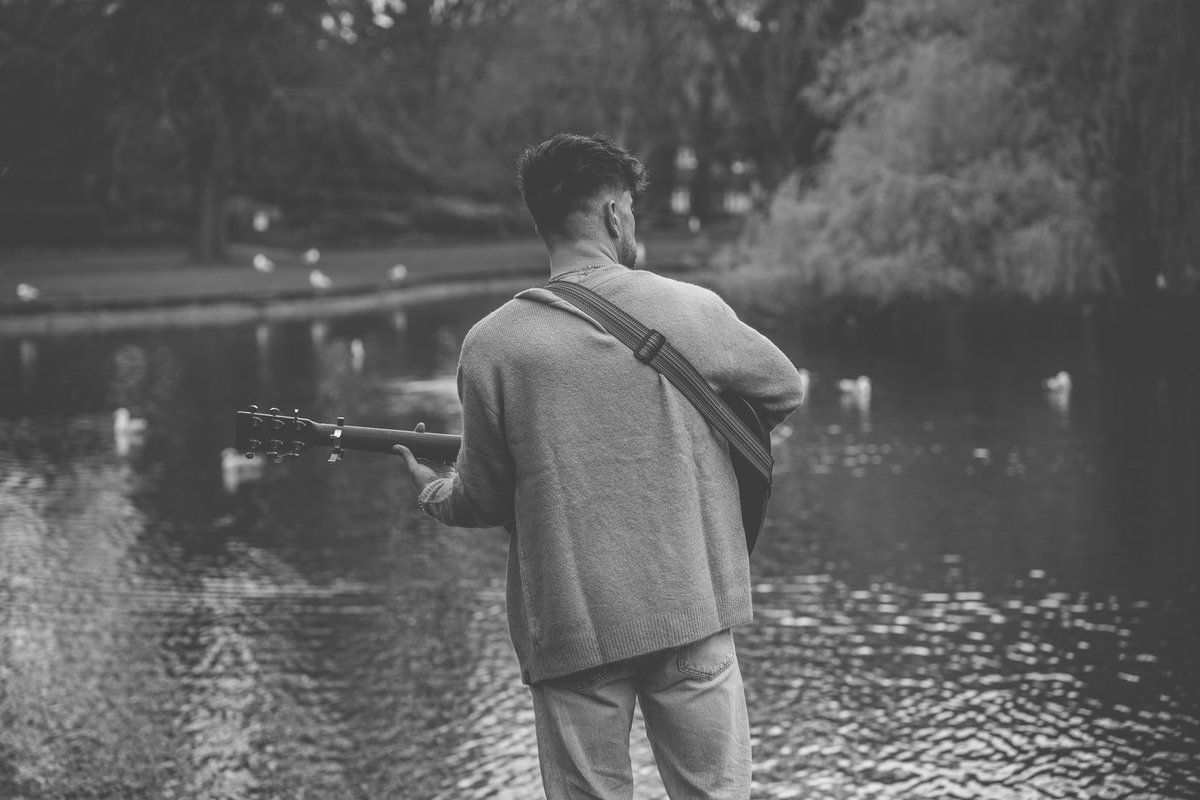 briancorbett__'s tweet photo. Back on tour in less then a week! Exciting times ahead! Can’t wait to play for you ❤️ 

#tour #musician #singer https://t.co/FUu8U3iEnF