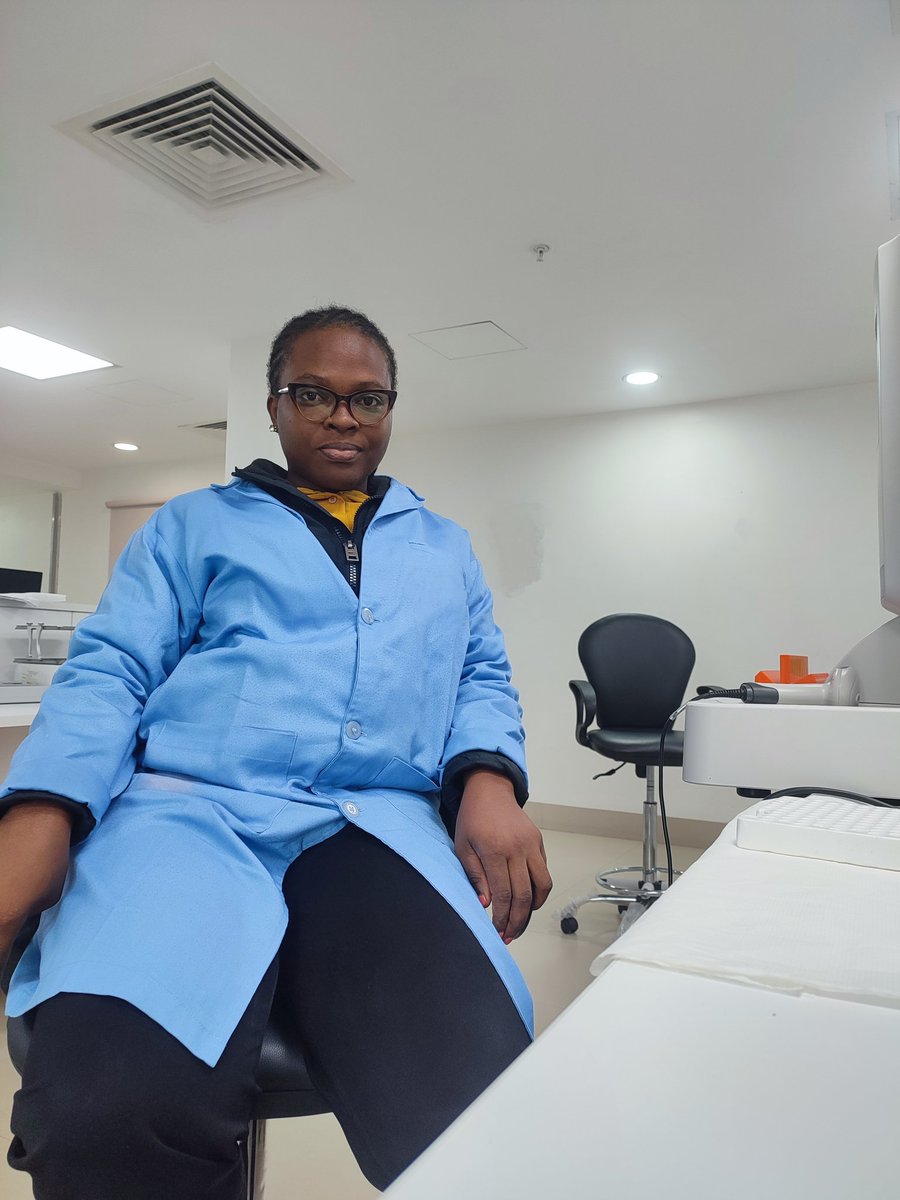 Diki_buu's tweet image. Raising a glass, celebrating the unsung heroes 🥂 
Happy International Biomedical Laboratory Science Day! 🥰
#MLSDAY2023