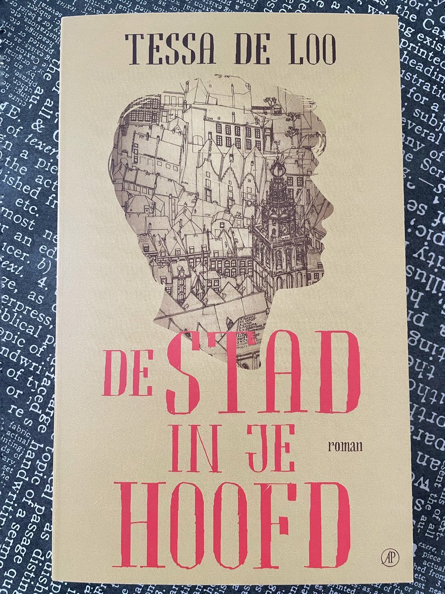 Kocht zonet bij <a href="/DekkervdVegt/">Dekker v.d. Vegt</a> de nieuwste #TessadeLoo: een boek over liefde en oorlogstrauma, tegen het decor van #Nijmegen. Hoe passend dat mijn oom op de omslag letterlijk invulling geeft aan het gezicht van Nijmegen

#benluderer #destadinjehoofd