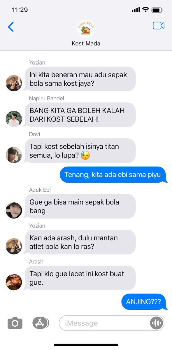 urmyaiurs's tweet photo. 𝐊𝐨𝐬𝐭 𝐒𝐞𝐛𝐞𝐥𝐚𝐡 (𝐌𝐚𝐝𝐚𝐉𝐚𝐲𝐚)
     ❝ bang, pokoknya kita ga boleh kalah dari kost sebelah! ❞

— treasure local au 
© urmyaiurs https://t.co/ekfOtrcjEN
