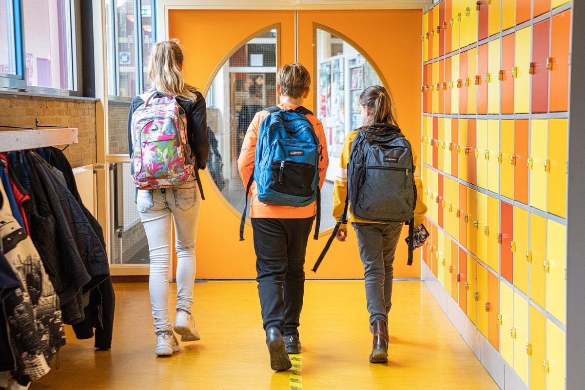 Emelwerda College tweet media