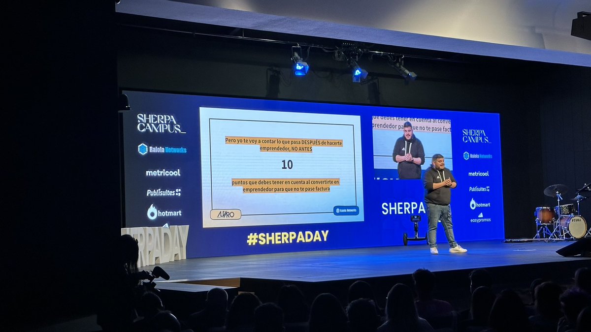vicampuzano's tweet photo. Madre mía Álvaro de @RaiolaNetworks se ha salido. La mejor que te he escuchado. Que forma de decir LA VERDAD. Álvaro eres un grande. #sherpaday 🙌🙌🙌 https://t.co/DWKJfGgF4K