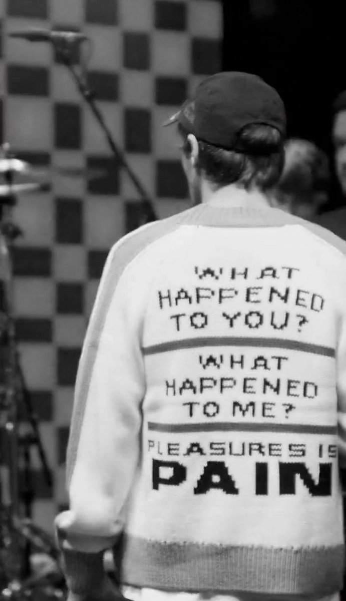 ؘ (@safeiouies) on Twitter photo 