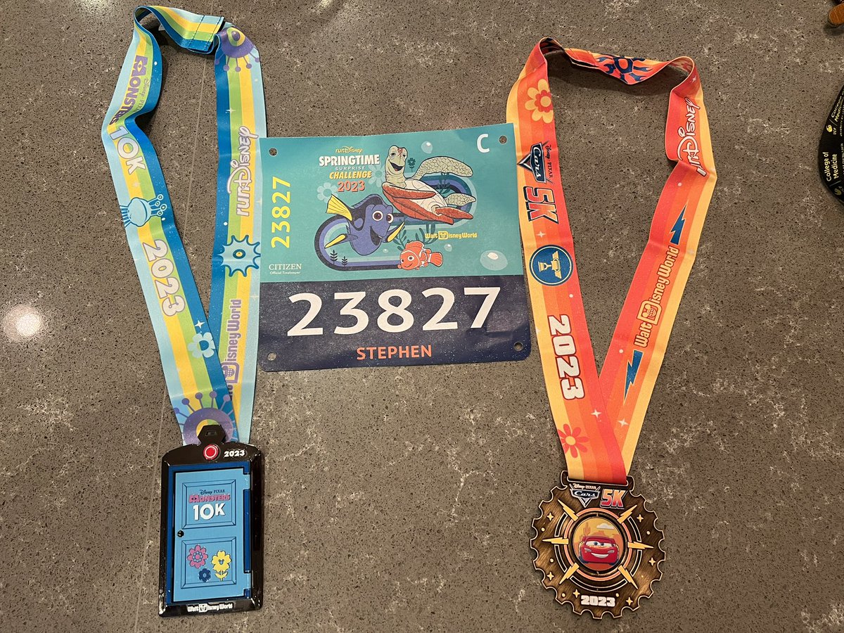 StevieAndLane's tweet photo. Completed the 2nd of 3 @runDisney #runDisney races this weekend. The #SpringtimeSurprise #10K is done! ✅ °o°

#SpringtimeSurpriseChallenge #10mile #run to go! 

Today we saw our @orangetheory coach #CoachThomas @musclemousefit in his tutu getting his pic with Goofy! https://t.co/ir20msk2xx