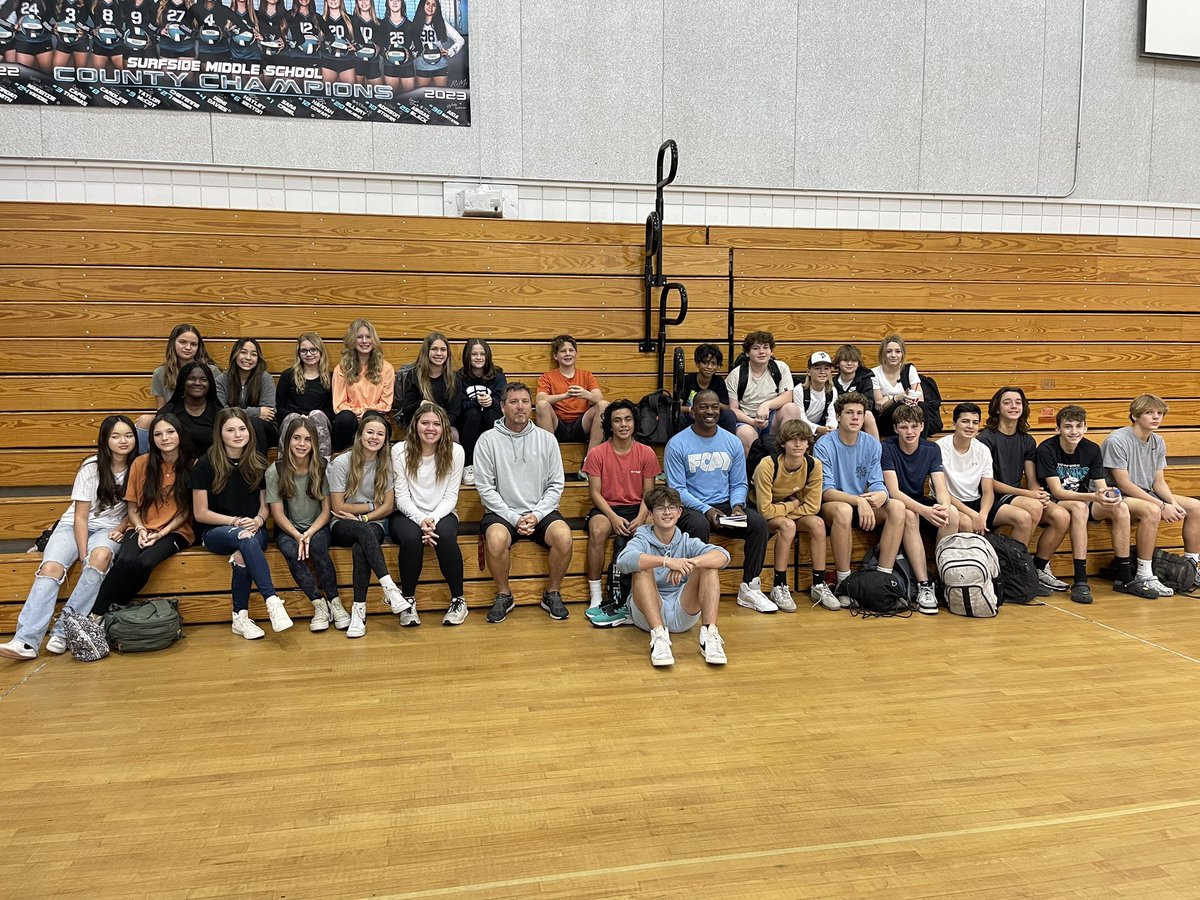 TWSE5's tweet photo. Surfside Middle School! https://t.co/nK4DdMOK3R