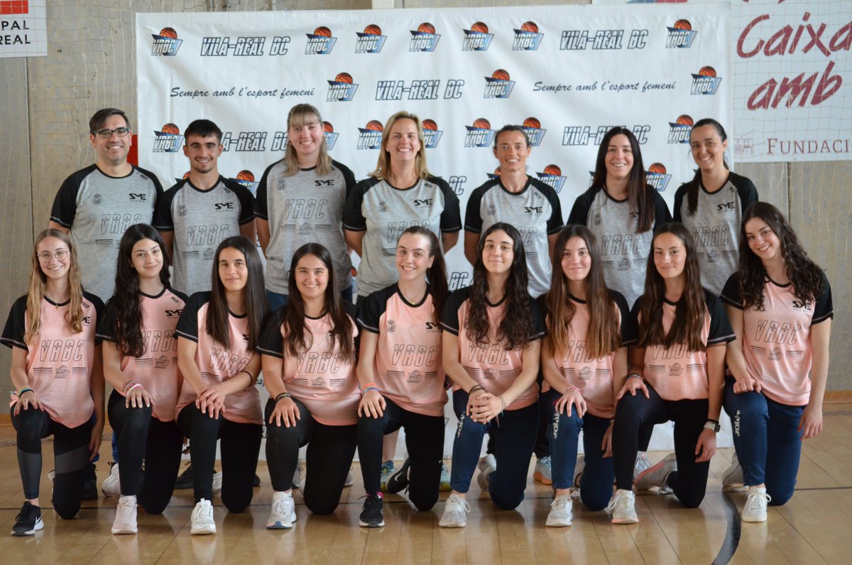 VilarealBC's tweet photo. 👌 Gran treball!
👏 Enhorabona a tot el grup de treball del #CampusVRBC coordinat per Rut Agost.
😍 Amb ells tot és més fàcil!
#SomVila💪🏀🧡💙
@SMEVILAREAL #EndavantEsports #JuntsSomMésForts #CsEscenarioDeportivo https://t.co/hwdY506cmT