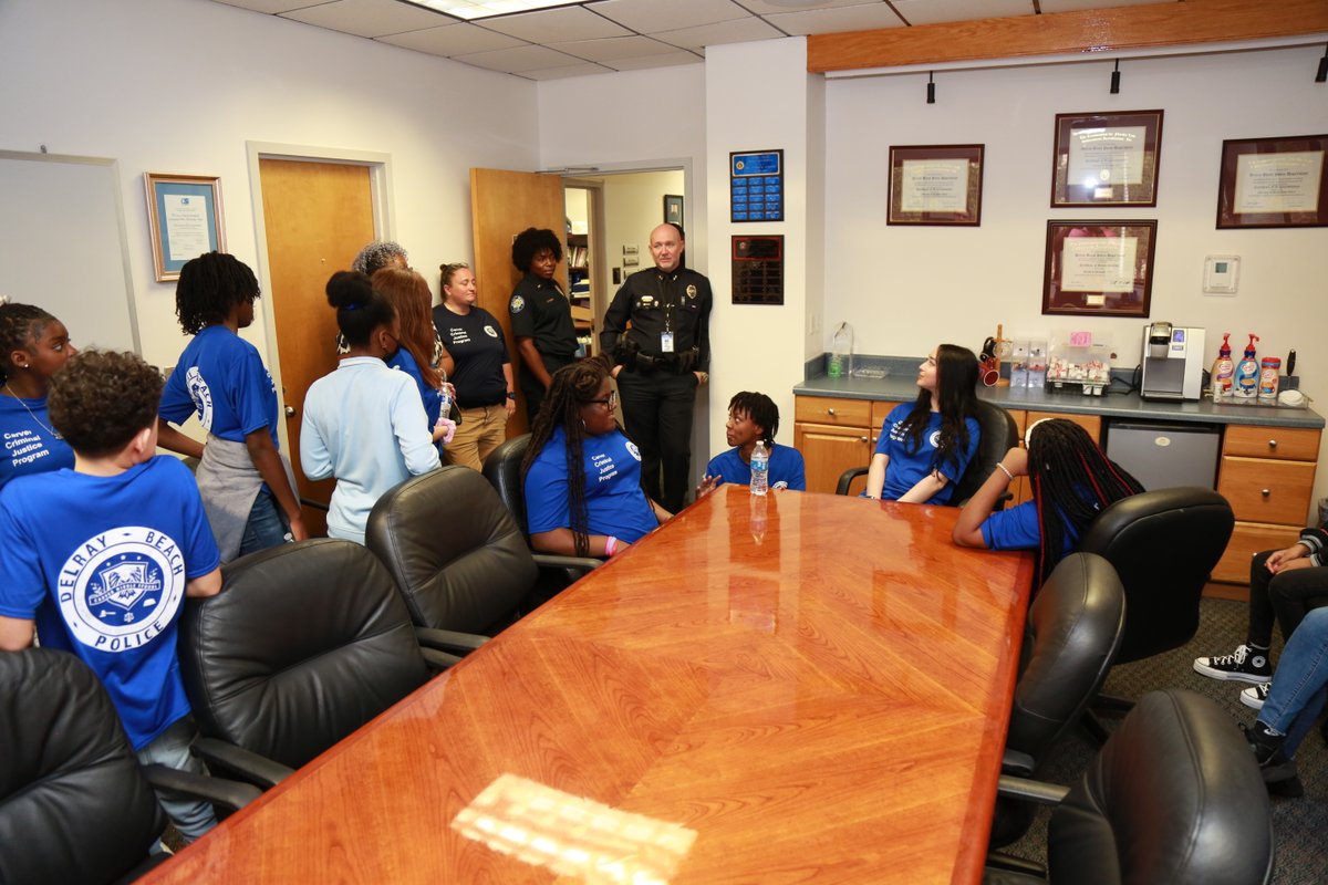 DelrayBeachPD's tweet photo. @CmsDelray (Carver Middle School) is the first school in Florida to have a Criminal Justice Academy program at the middle school level. Students from this program recently toured the county courthouse and Delray Beach Police Dept. to learn more about how we operate. #TeamDelray https://t.co/LPjFgIh21s