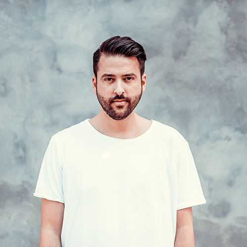 Download our app and listen to I Can't Stop by <a href="/djlicious/">djlicious</a> go to onelink.to/fwjuvn #radio #np #nowplaying #commercialfree