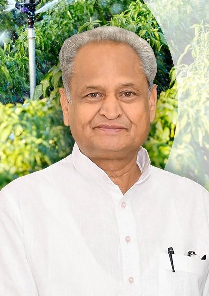 ganpatmehra14's tweet photo. कहो दिल से.. गहलोत फिर से...
#AshokGehlot #onlyCongress #Bhopalgarh @ashokgehlot51 @_gurjotsandhu @INCRajasthan https://t.co/8xmFQNc8HM