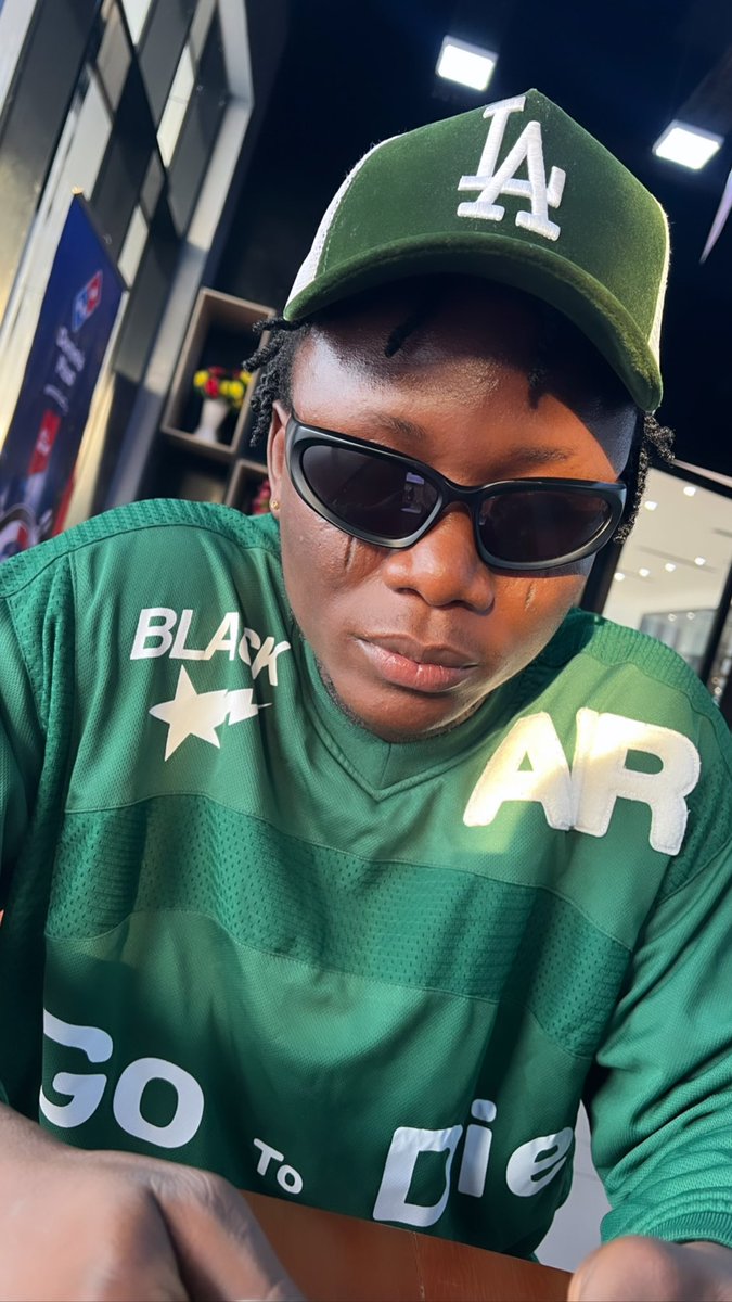 Aiyegucci21's tweet photo. @Mistar_Rebel Rebel This one Self no bad @Mistar_Rebel https://t.co/52YYm9TVMk