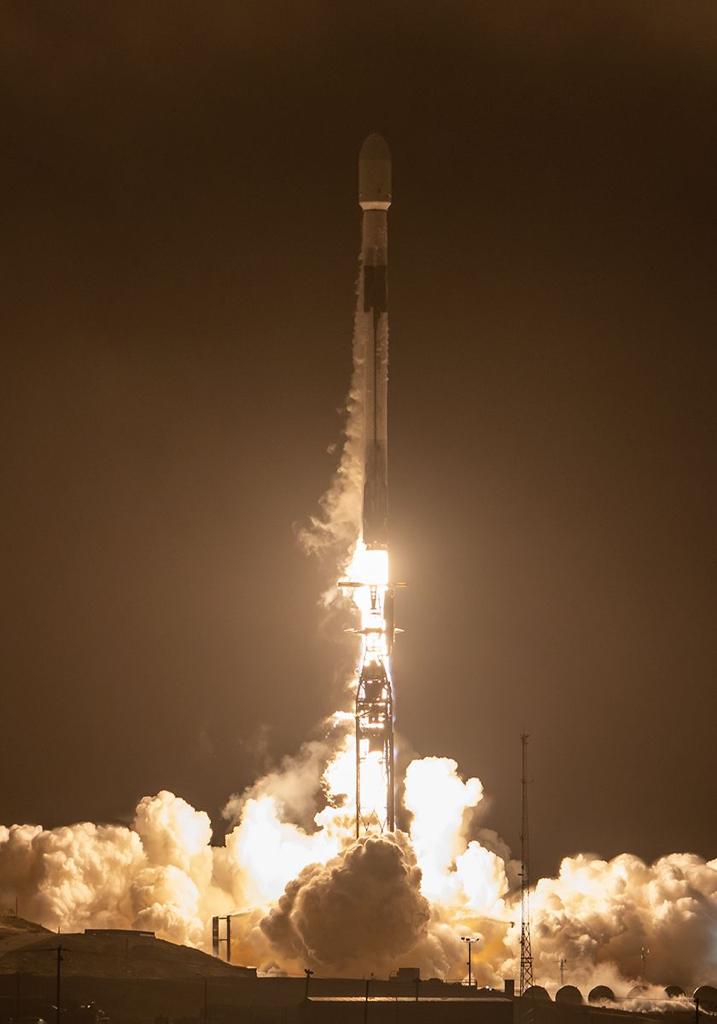 FuerzaAereaCol's tweet photo. ¡Nuestro satélite #FACSAT2 “Chiribiquete” ya se encuentra en órbita!

Reviva la transmisión del lanzamiento realizado desde la Base de Fuerza Espacial de Vandenberg en #California, #EstadosUnidos.

https://t.co/Uy8UeewUEc

#MiFuerzaAérea🇨🇴
#AdAstra🚀 https://t.co/rqXIh4jKmg