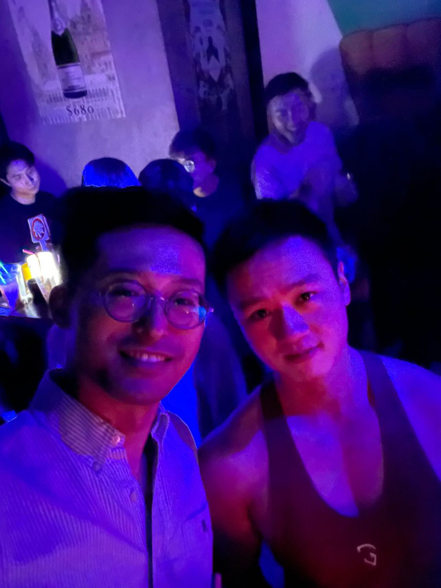 bulkingpup's tweet photo. About last night🤪 https://t.co/SupI77VRE3