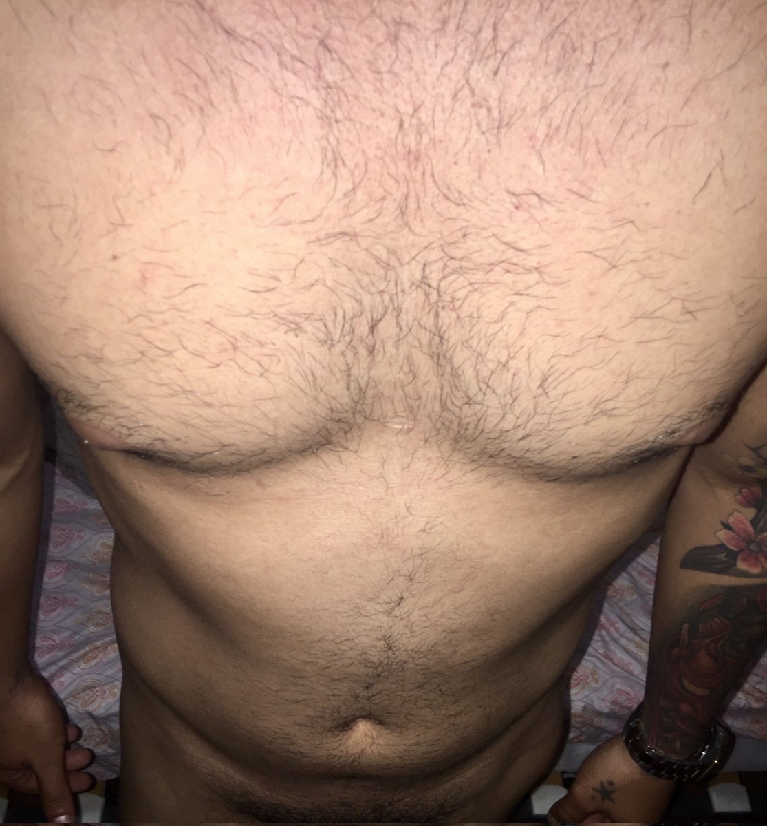 CubainHomme's tweet photo. Que creen chicas ? 😈 https://t.co/4a05LIug1Y