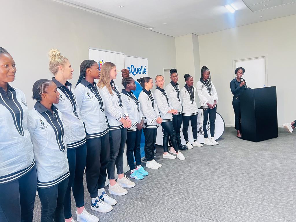 atnyuswa's tweet photo. @KznSuper officially unveiled the @KingdomStarsZN and @KingdomQueensZN teams who will represent KZN at the 2023 edition or the Telkom Netball League. https://t.co/Z9ryyVZgzM