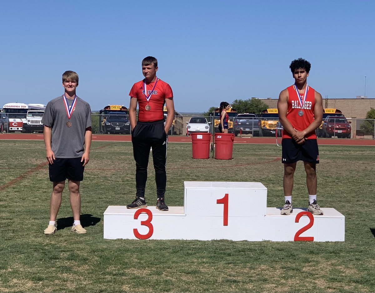 Congratulations to Wyatt Cox for advancing to the area meet! 
Discus - 4th