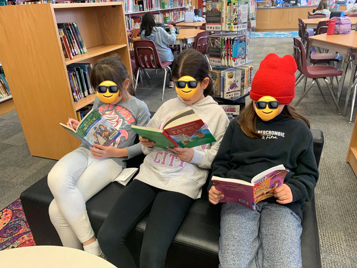 Library vibes 📚❤️  <a href="/NorsemanTweet/">Norseman JMS</a> <a href="/TDSBLibrary/">TDSB Library Learning Resources</a> <a href="/ForestofReading/">Forest of Reading</a> <a href="/ONLibraryAssoc/">OLA</a>