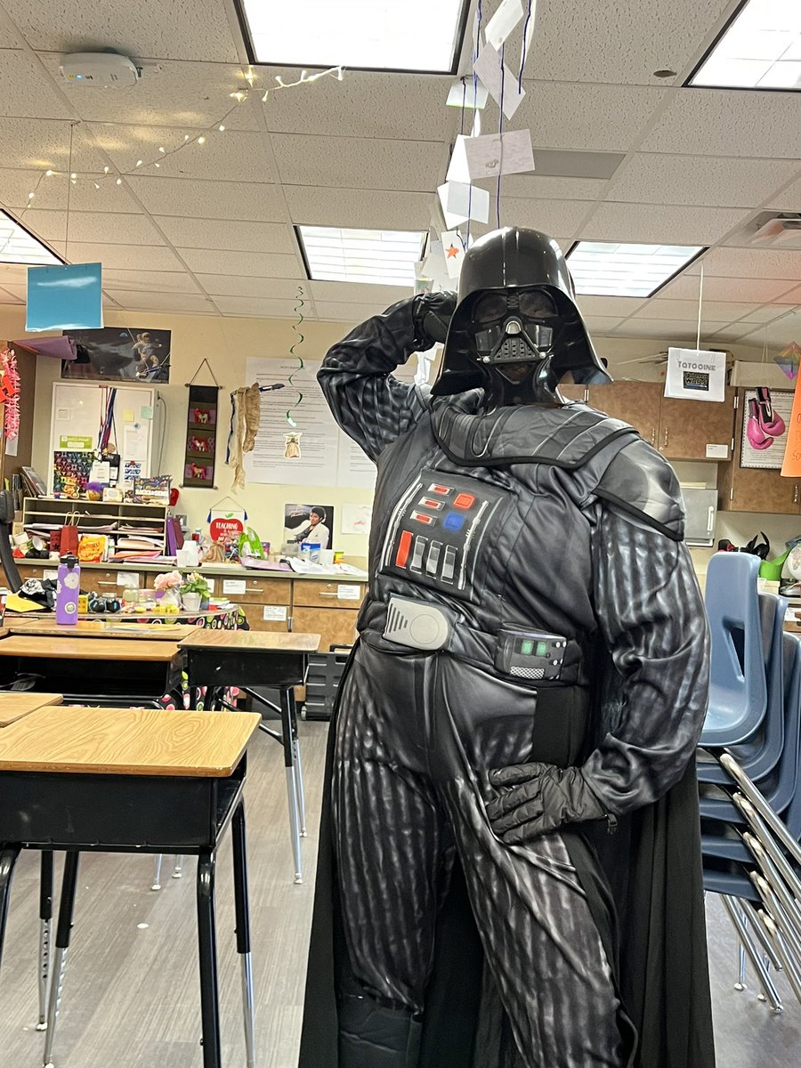 HeidiHarris74's tweet photo. Darth Vader is back again to train Jedis to conquer the STAAR test. I love when learning is fun! #ACMFalcons #RISDBelieves #sciencerocks #STAARWars https://t.co/Dx3gDIlcUb