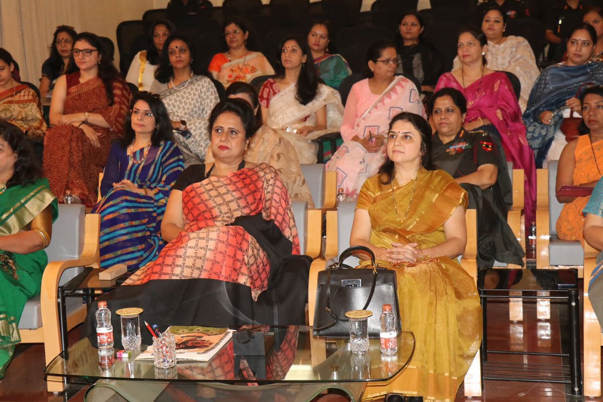 PRODefPune's tweet photo. To promote happy marital life, A Seminar on conciliation & role of counsellor in #SavingMarriages was conducted for troops & families of #SouthernCommand. Eminent relationship counsellors Dr Aruna Kulkarni & Mrs Vrishali Vaidya delivered talk on aspects of conciliation
#WeCare https://t.co/gJ9HVrag8Q