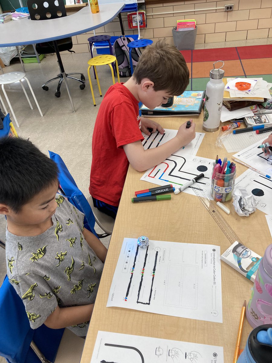 Mme Cox’s Crew tweet media