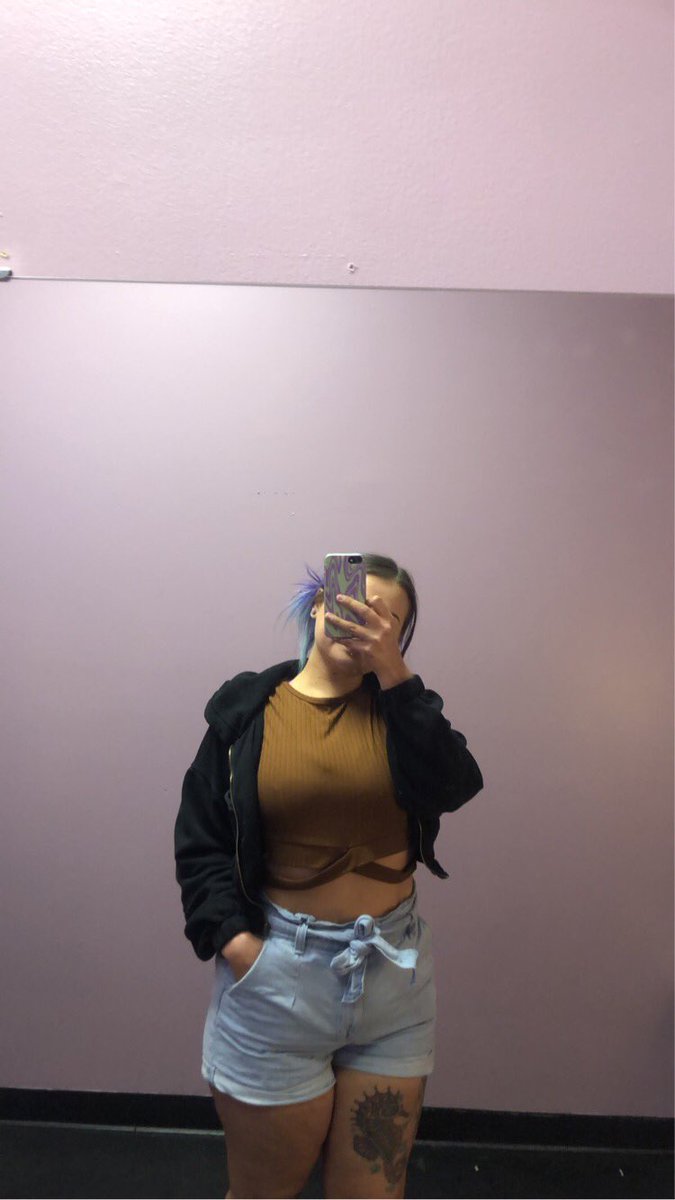 bre__thc's tweet photo. https://t.co/tffkPbS0KJ