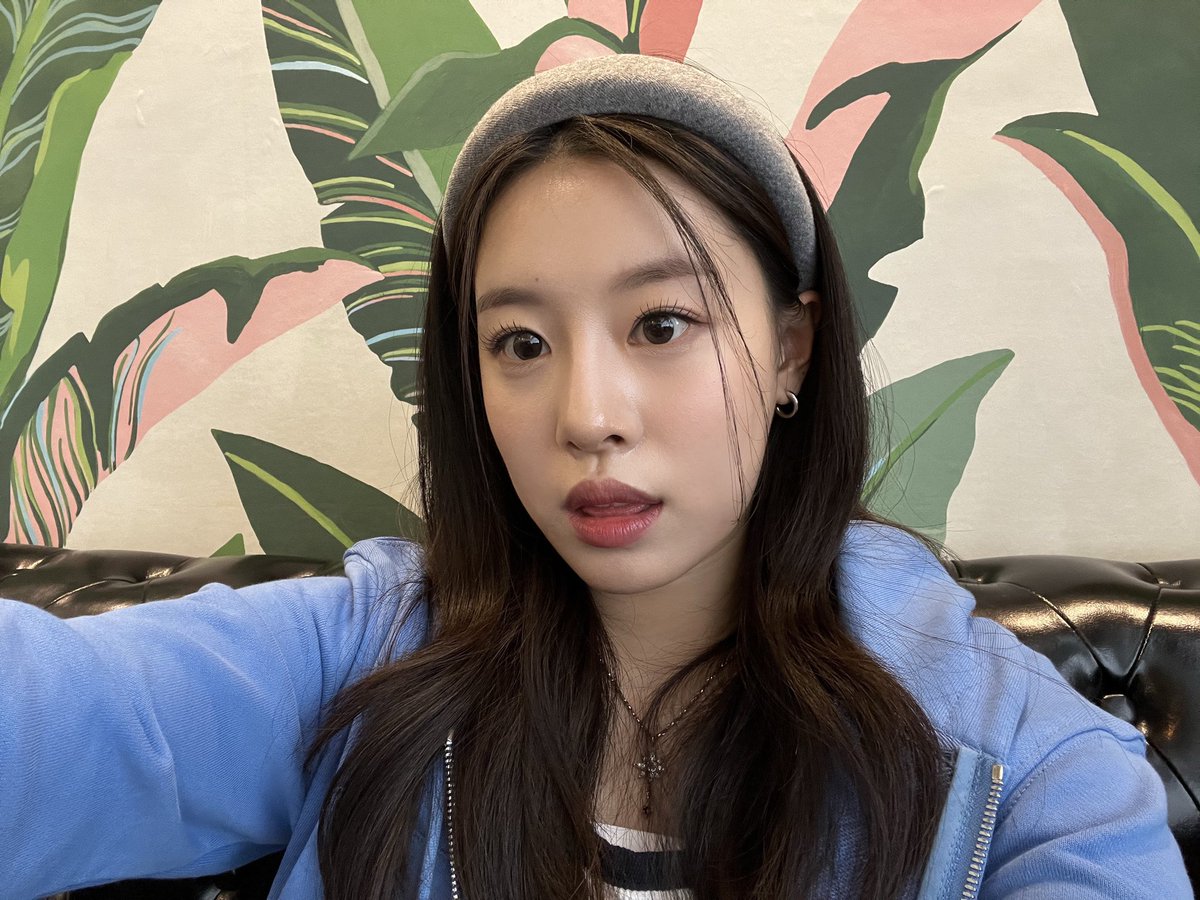 J04JH tweet picture