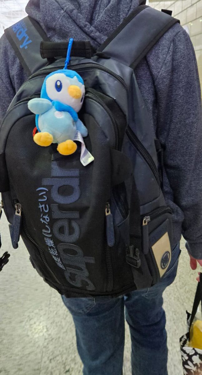 PsyduckSpice's tweet photo. Spent to much but worth it! #Pokemon #PokemonCenter #PokemonCenterLondon https://t.co/m9Fc1M7WW9