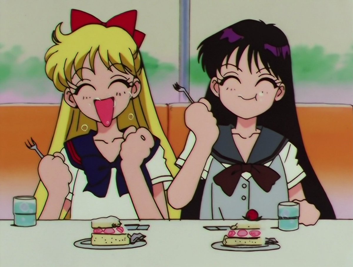 Minako and Rei enjoying cake together (because Usagi paid for it) 🍰

#sailormoon #セーラームーン #sailorvenus #sailormars