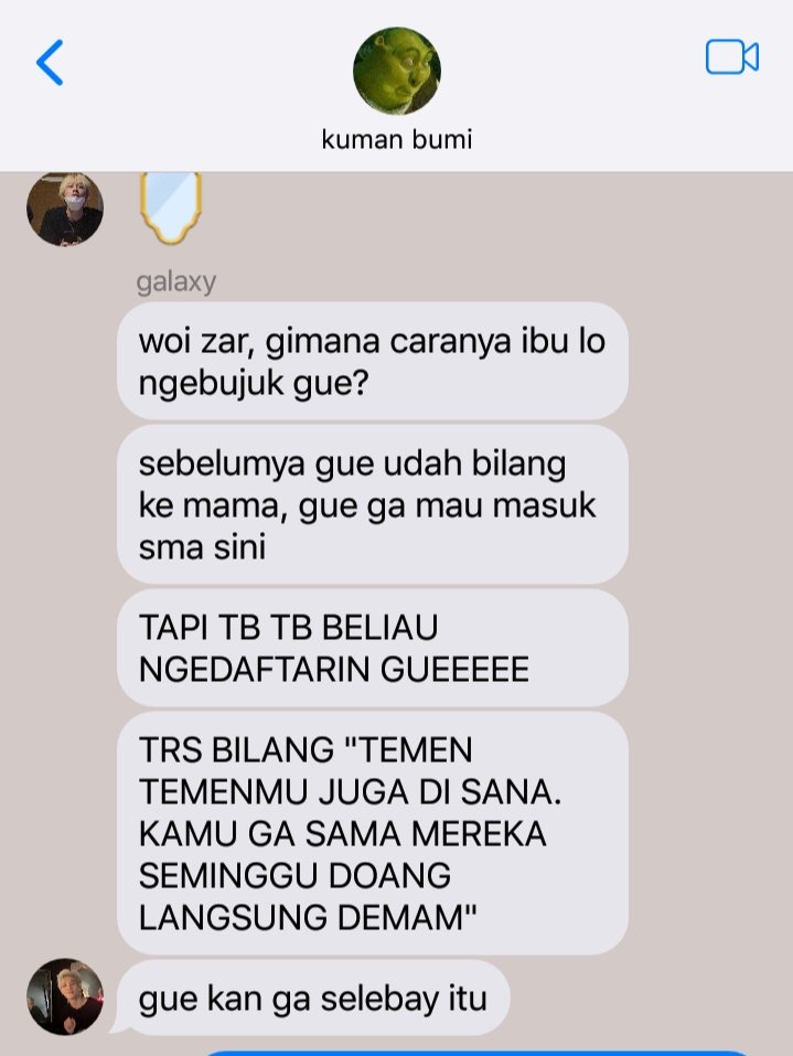 regallsc's tweet photo. 05.
maaf ya di sini ada kesalahan. harusnya “woi zar, gimana caranya ibu lo ngebujuk mama gue?” https://t.co/1pzVgSZb9t