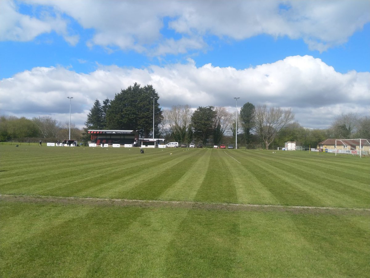 DevReservesFC's tweet photo. Pitch looking great ready for our Reserves home to Pewsey today, top work from our chairman as always ☀️🔴⚪️ https://t.co/Agym9IbPp2