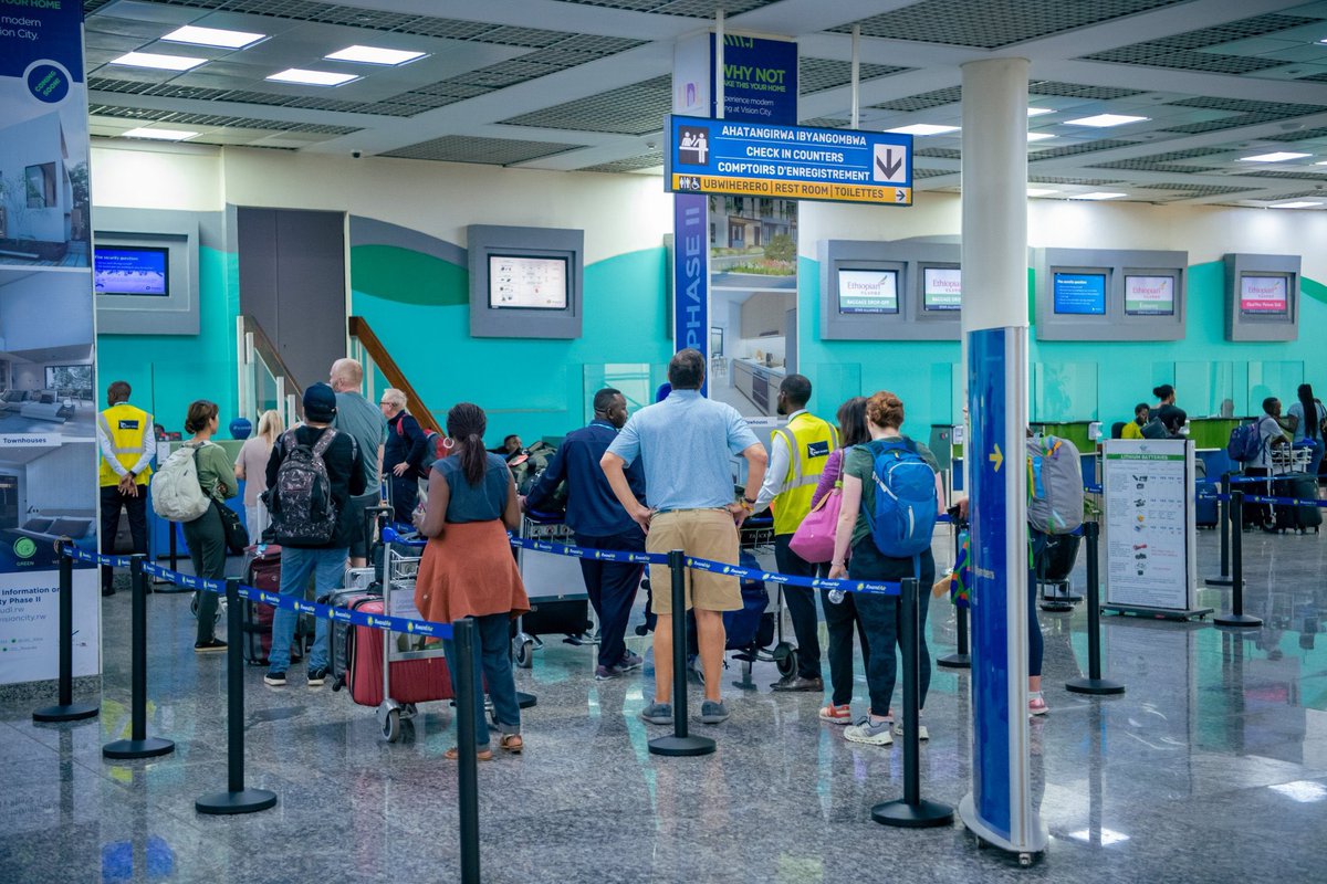 RwandaAirports's tweet photo. 🎉Exciting news!🛫
We are thrilled to announce that Kigali International Airport has been accredited to Level 1 of the Airports Customer Experience Accreditation programme by @ACIWorld

This certificate recognizes our team's commitment to continually improve customer experience. https://t.co/ssP8uoJ11S