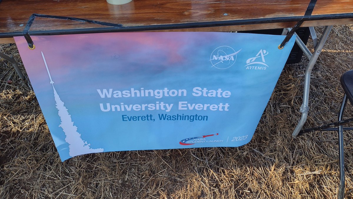 WSUE_RocketTeam's tweet photo. Watch live at 9:00 a.m. for the start of @StudentLaunch. @WSUEverett rocket team is in volley 2 at 11 a.m. central time 
https://t.co/oqGAu7Y9zc https://t.co/uTKrjN5W5Z
