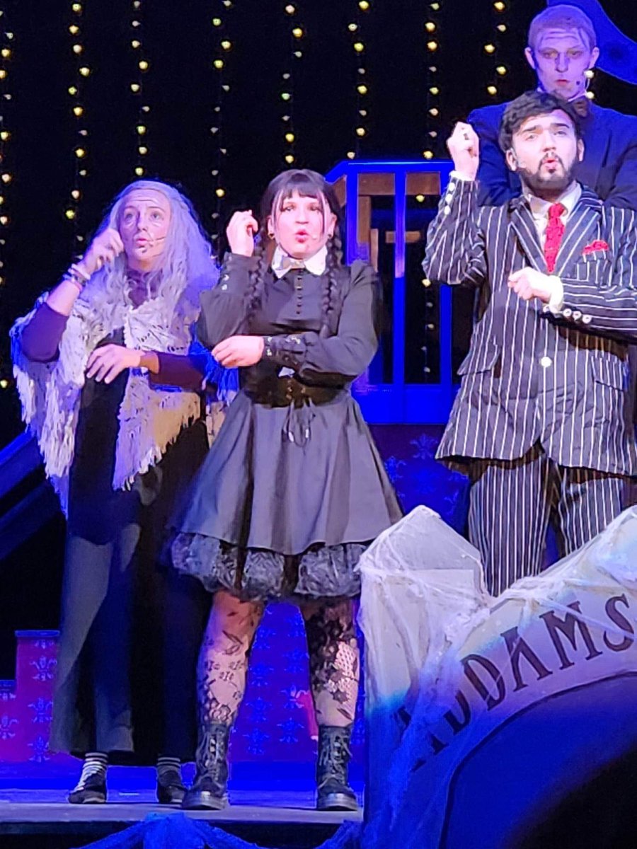 emily_lovee78's tweet image. SO proud of the opening cast for The Addams Family!  You have ONE more chance to see the Blue cast (with Jennah as Wednesday) tomorrow at 2:00 PM!  And two more chances to see the Purple cast (Jennah as part of the ensemble) Saturday at 7:30 and Sunday at 2:00!  #WDpride