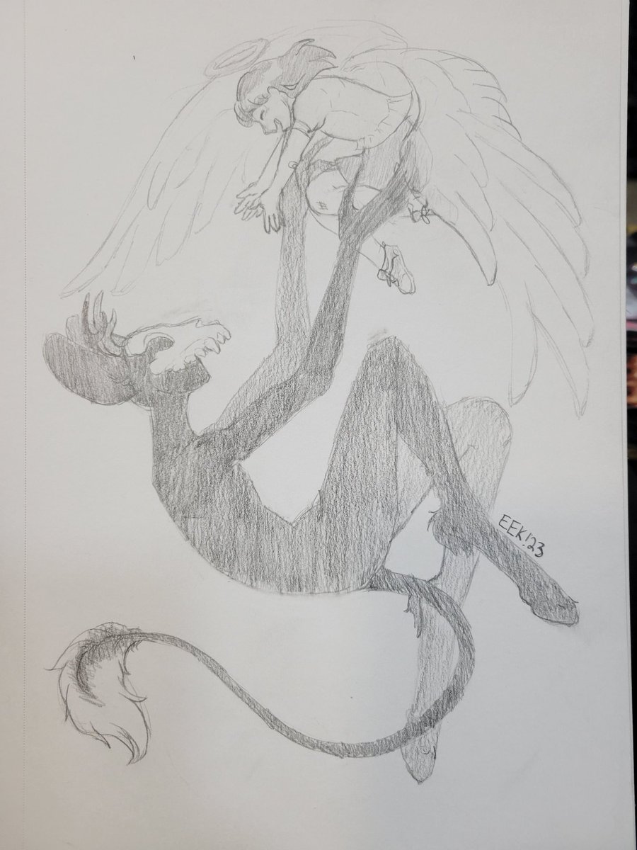 EEKdraws's tweet photo. Finished this yesterday while killing time at my #artistalley at @grcomiccon

My commissions are open! Current at-con special: $20 Bust Sketch (normally $25); $35 Half Body Sketch (normally $50)!
#smallbusiness #ArtCommission 
@EekTooScary https://t.co/cLDEh2QeKy