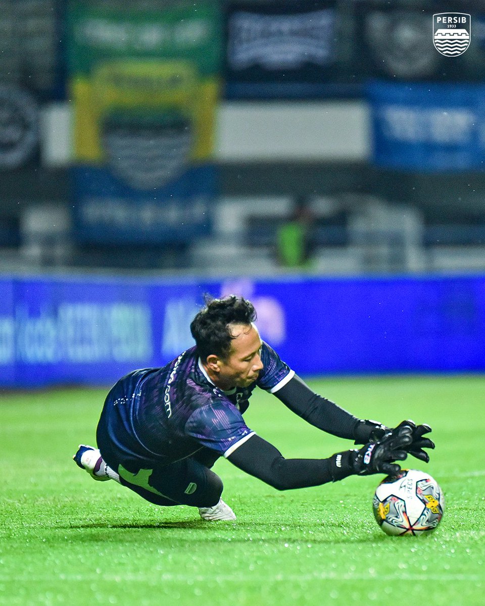 persib's tweet photo. Persiapan terakhir π₯
#PERSIBDAY #PERSIB #MadeDay https://t.co/DMUELItMdV