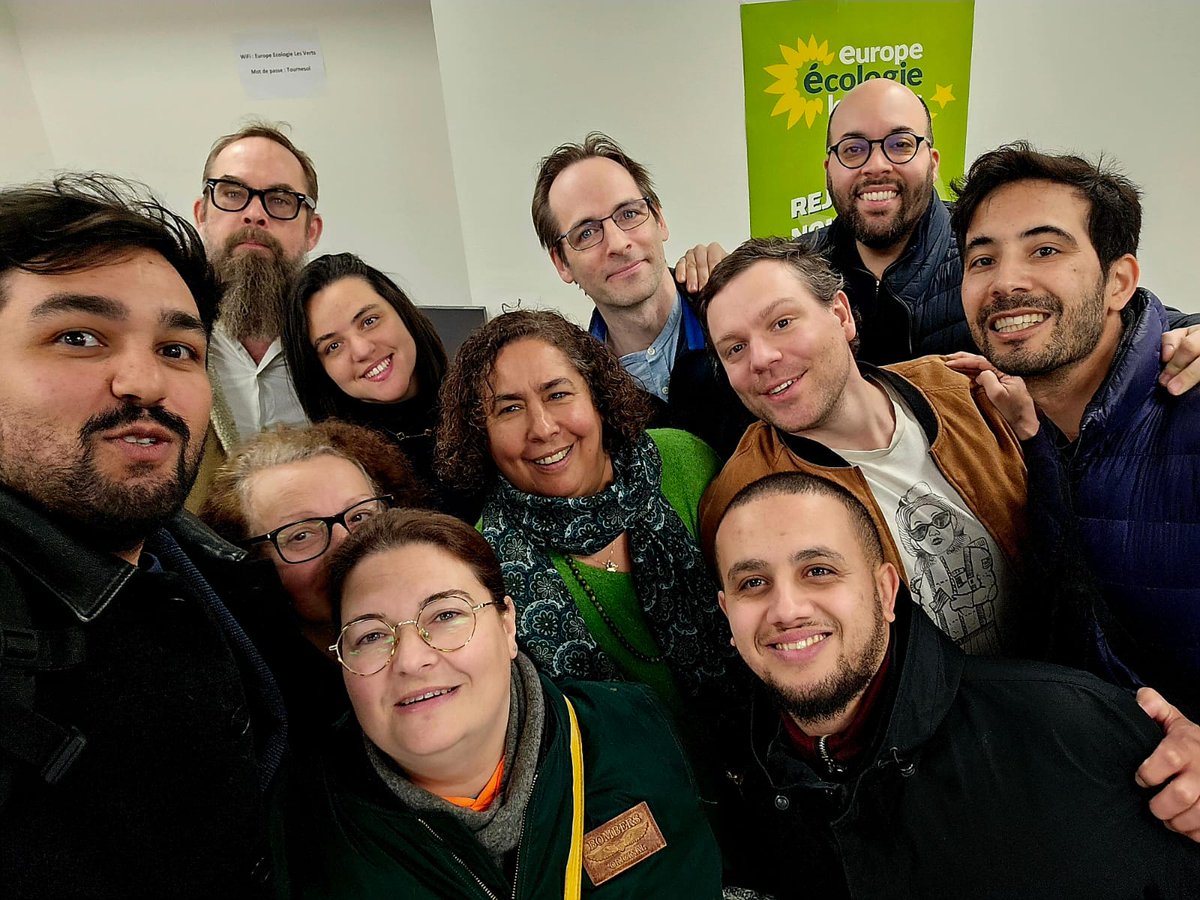 bloomee's tweet photo. @EelvIdf Et une info, Raliba Dubois rentre au #BER avec la délégation large "Territoires et Projet" Bravo à elle! cc @LArcheEcolo @EelvIdf https://t.co/nVu46nGdEl