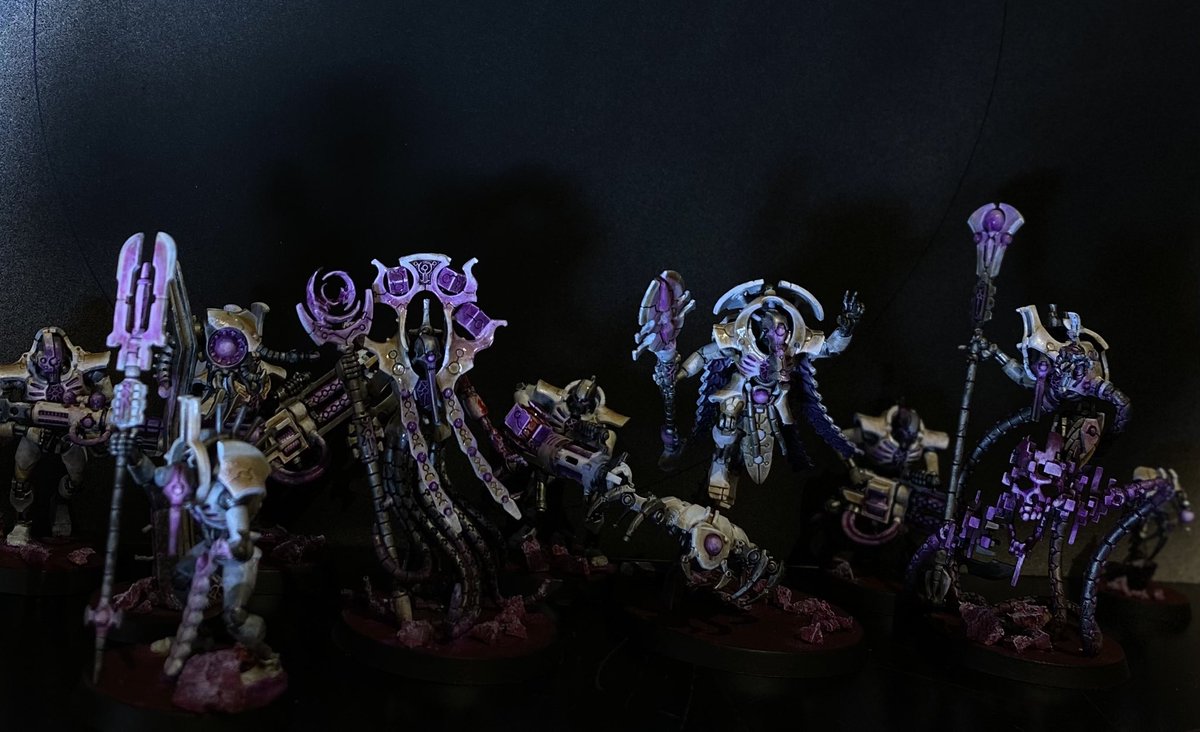 art_lillo's tweet photo. Necrones listos 🤘🏻#necrons #WarhammerCommunity #miniaturepainting #warhammer40k #necrones https://t.co/kFU3hTtjYH