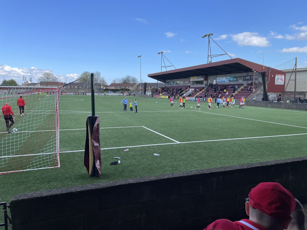 stuartsnowden77's tweet photo. Another one ticked off @StenhousemuirFC #Ochilview https://t.co/jYYC8YkJKE