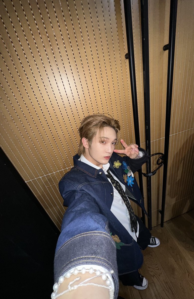 BB0YSUMIN's tweet photo. #SUMIN 0.5 selcas, a thread;

#수민 #싸이커스 #xikers @xikers_official https://t.co/OfbyCdtiIc
