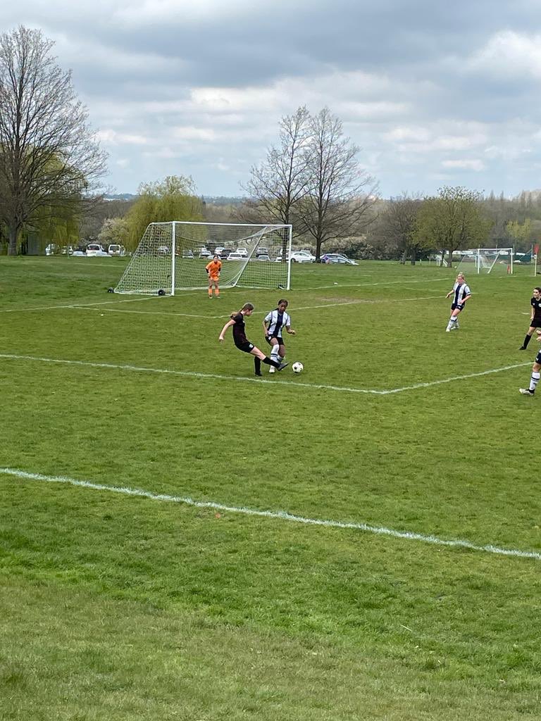 The girls were back in action this morning away to West Brom. Ellie was almost a doubt due to her not feeling to well for the last couple of days. 
Good game which finished all evens 3-3