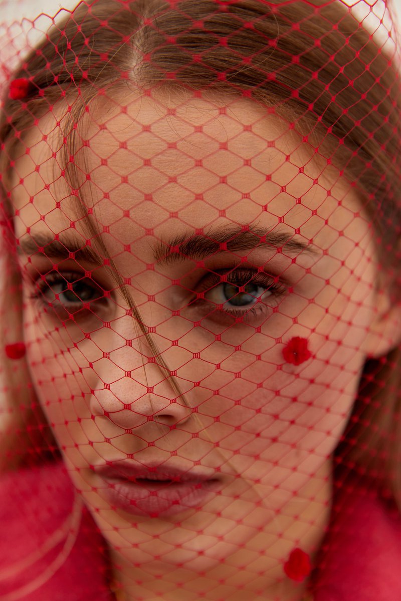 HJDailyBR's tweet photo. Face card never declines! — Novas fotos de Josephine Langford para o photoshoot da Schon Magazine. ❤️‍🔥

@Ideas2No via Twitter. https://t.co/RrBMsAOIGH