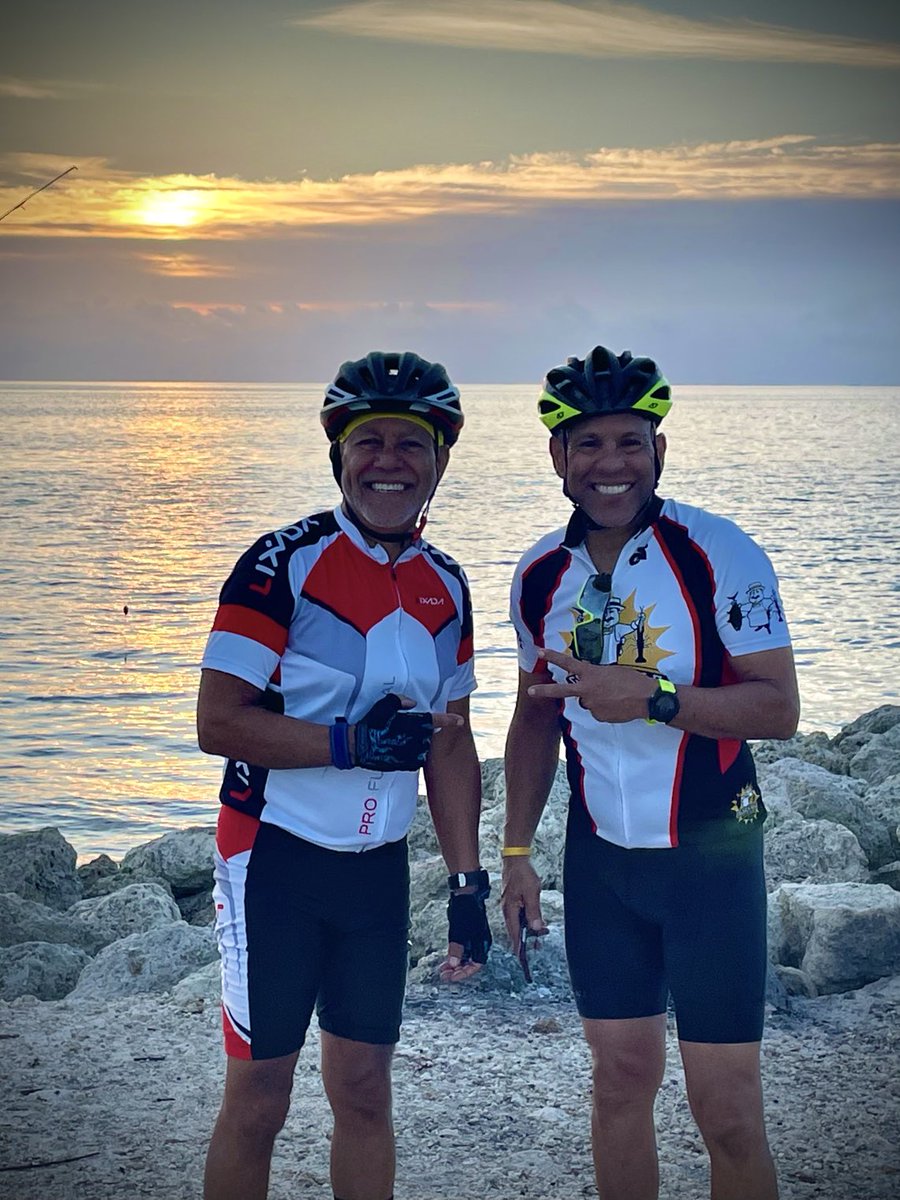 Sammy Flores tweet media