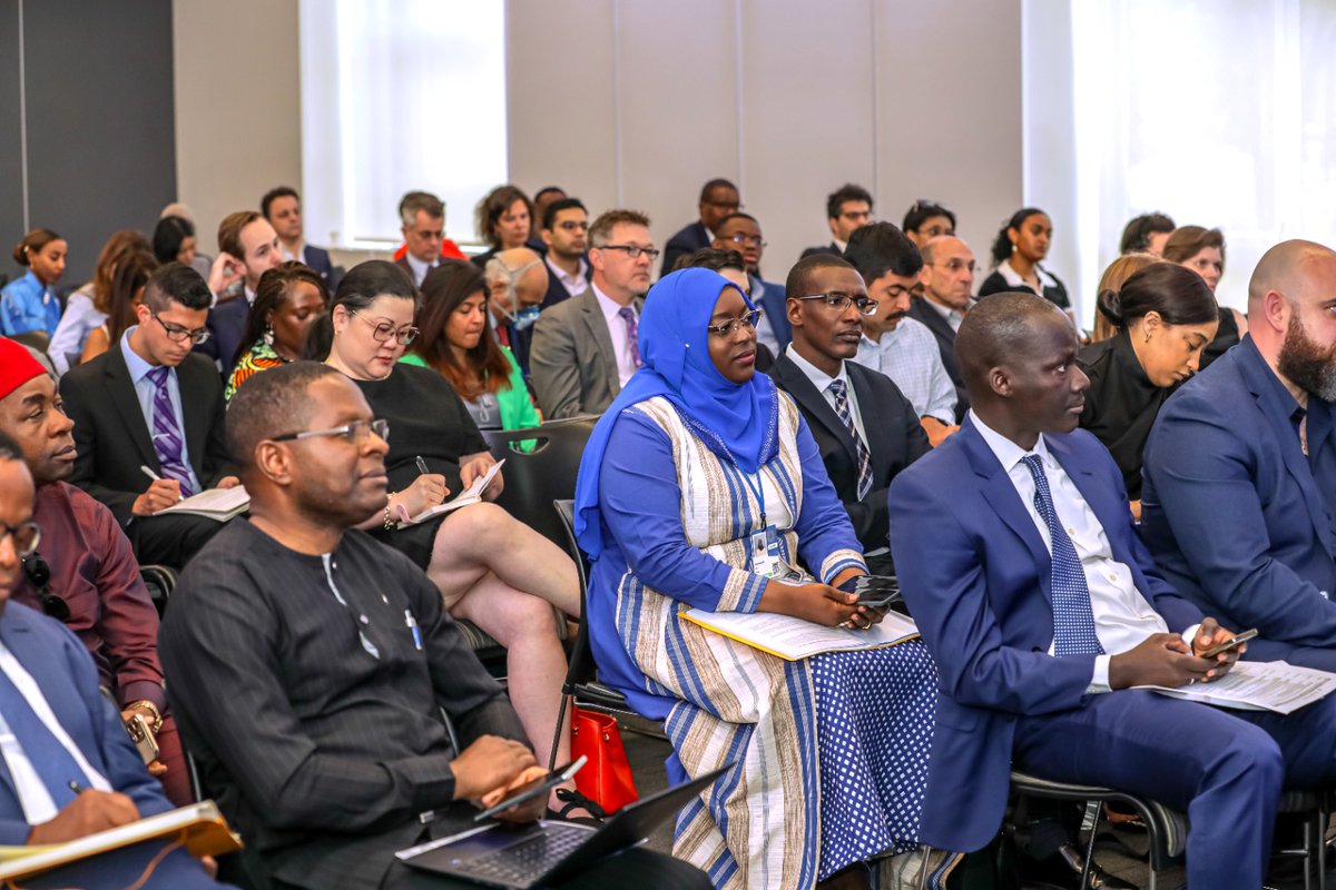 Le Président Macky Sall a lancé l'initiative d'une agence de notation africaine crédible et indépendante qui pourrait faire le rating souverain plus juste de nos États.
L'oligopole qui domine 94% du marché de la notation a une perception erronée du risque du continent #Senegal