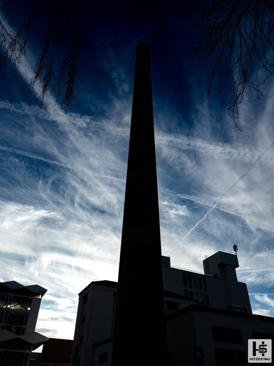 #picoftheday #photooftheday #imageoftheday

High-rise chimney

#AppleiPhone14Pro #Apple #photography #mobilephotography #smartphonephotography