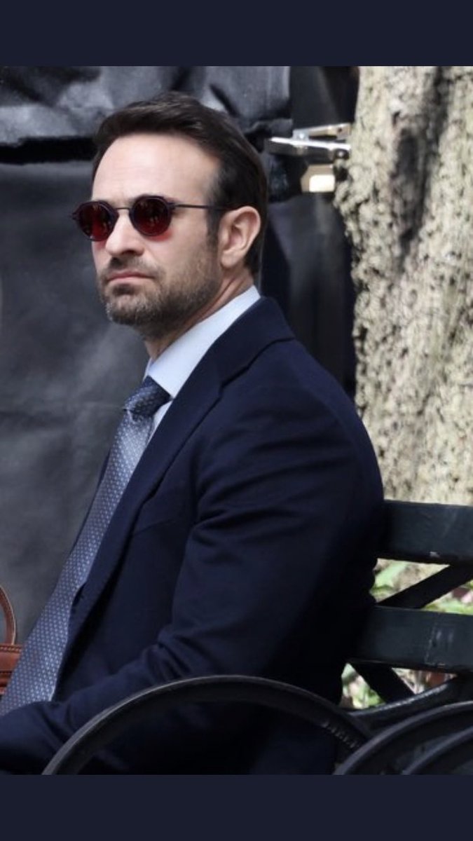 charliecoxfans's tweet photo. The perfect #Matturday pic doesn’t exis…..

#DaredevilBornAgain #Daredevil #CharlieCox 😈♥️ https://t.co/wtzotdztAE