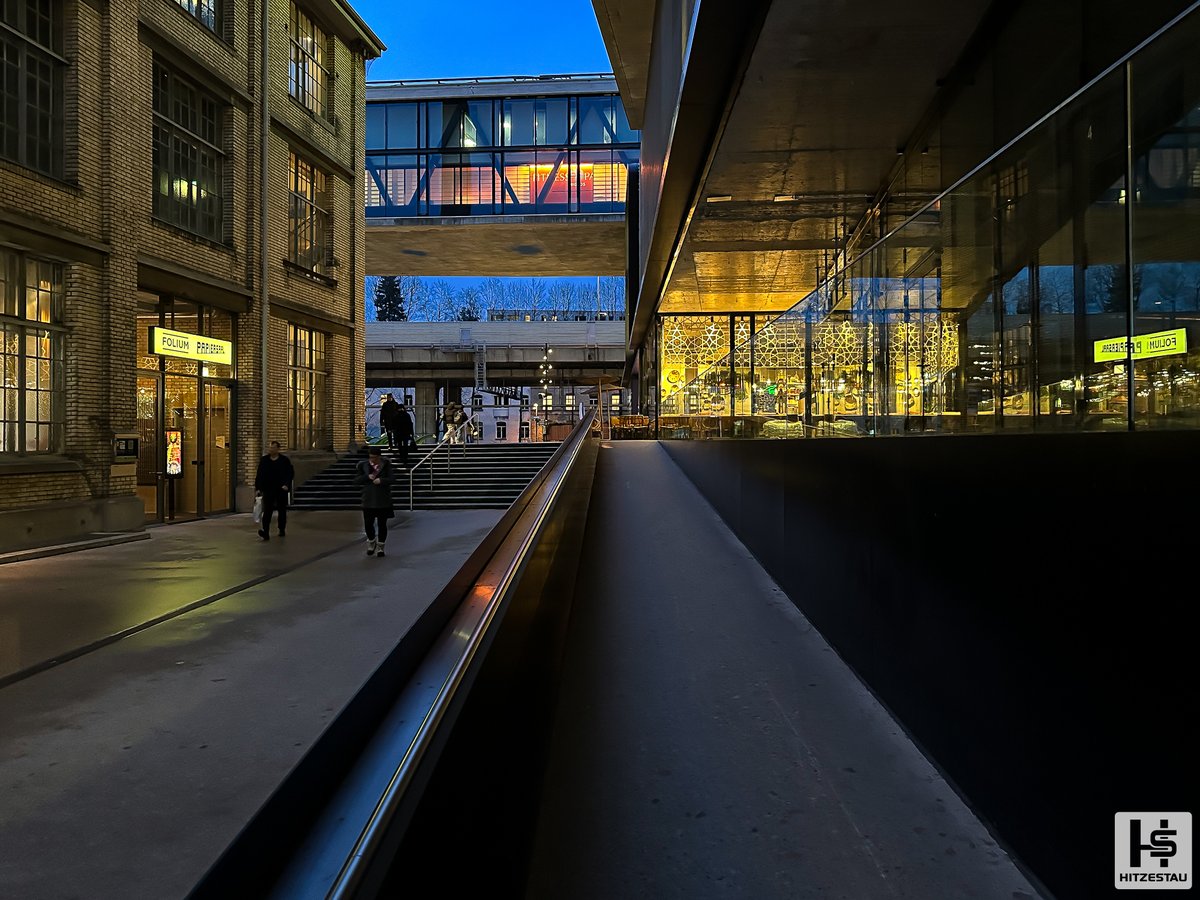 #picoftheday #photooftheday #imageoftheday

Shopping center in #Zurich

#AppleiPhone14Pro #Apple #photography #mobilephotography #smartphonephotography