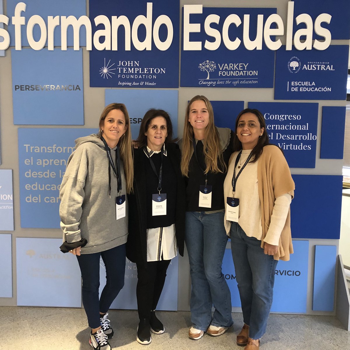 inevelasques's tweet photo. Congreso internacional para el desarrollo de las virtudes #TransformandoEscuelas @FundacionVarkey https://t.co/0RnnA3HcyU