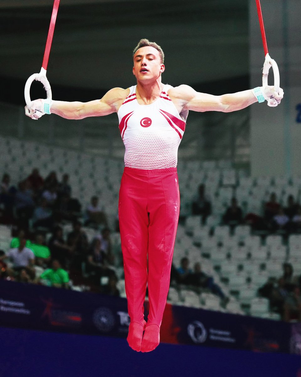 SocratesDergi's tweet photo. 🇹🇷 Adem Asil'den bir altın daha 🥇

Adem Asil, Artistik Jimnastik Avrupa Şampiyonası halka aleti finalinde 14.933 puanla altın madalya kazanarak şampiyonadaki ikinci altın madalyasını kazandı. 👏 https://t.co/vav6CCgm1i