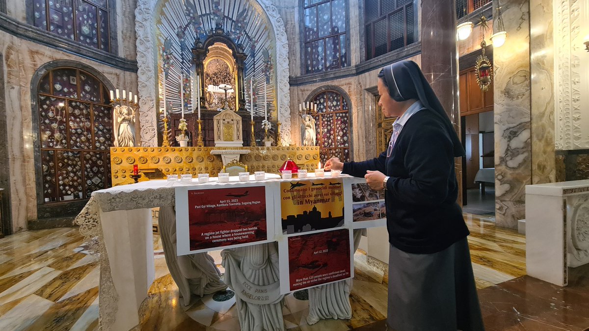 Khithitofficial's tweet photo. ကန့်ဘလူတွင် စစ်တပ်၏ လေကြောင်းတိုက်ခိုက်မှုကြောင့် သေဆုံးပြည်သူများအတွက် အီတလီတွင် ဆုတောင်း ဆန္ဒဖော်ထုတ်
Read more->https://t.co/W7cxik8QG1 https://t.co/liKxxt08yJ